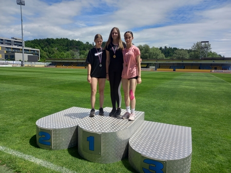 Resized_20250528_125437