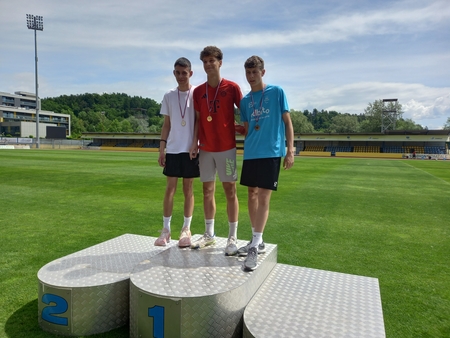 Resized_20250528_113115